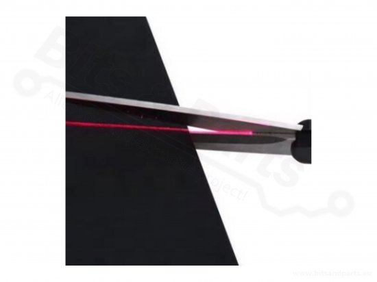 Scissors with laser